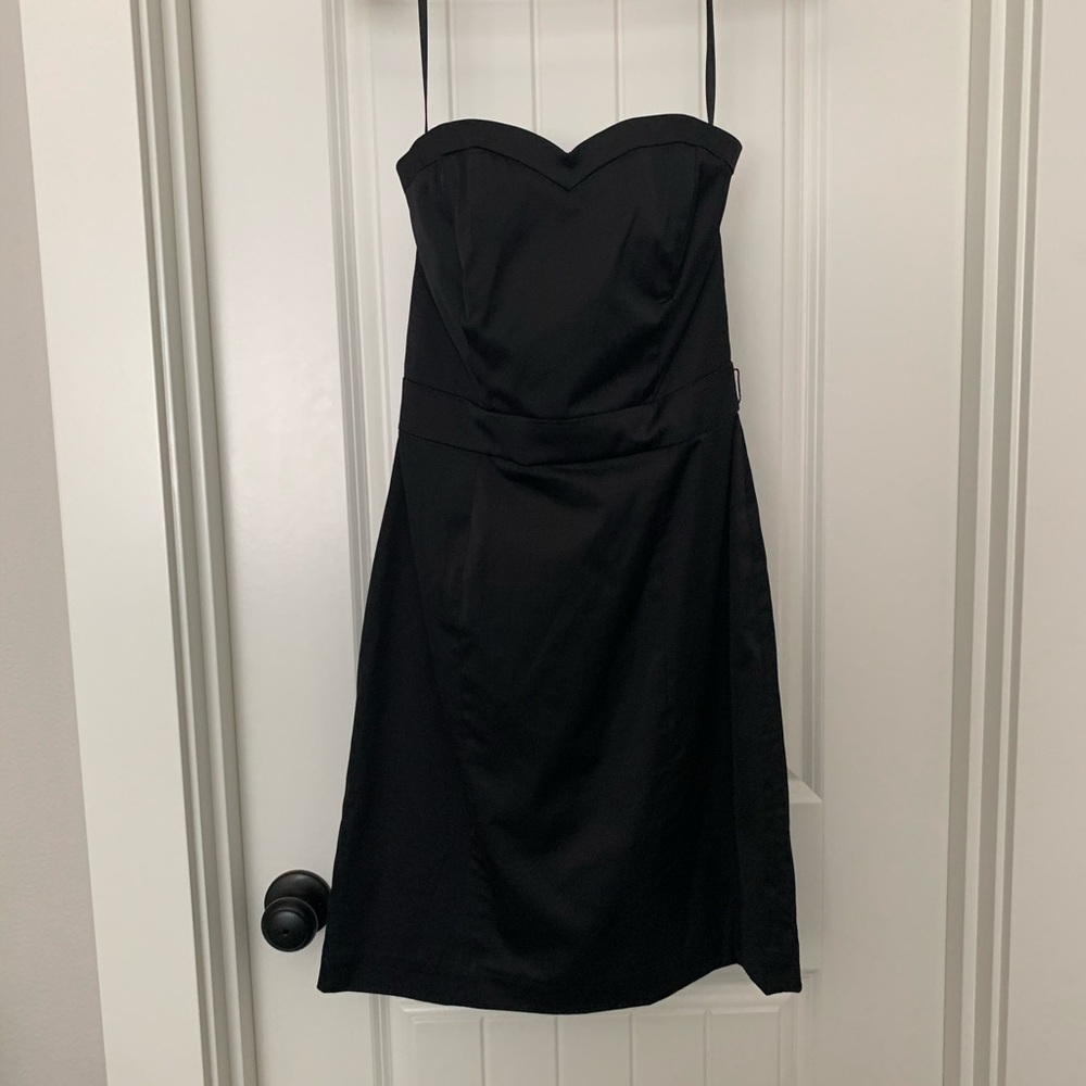 NWT size 8 sweetheart strapless body con dress
